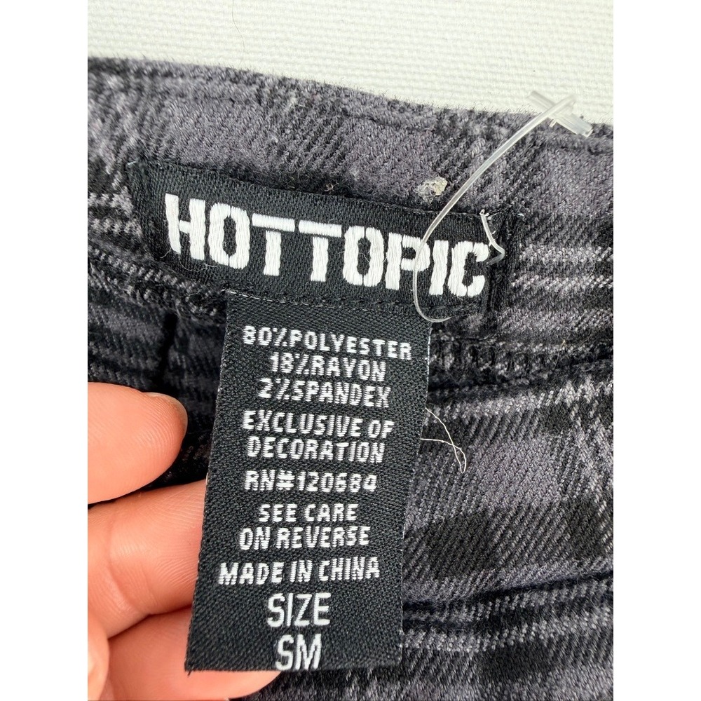 Hot Topic Plaid Mini Skirt w Suspenders Goth Grunge Y2K S - Picture 3 of 13